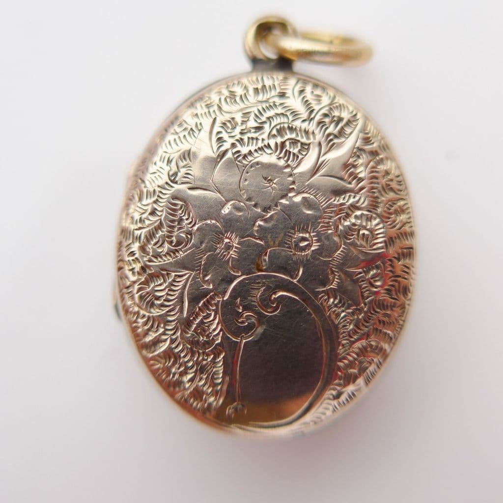 Vintage 9ct Gold B&F Locket 1940 s Retro fabulous Pretty Locket